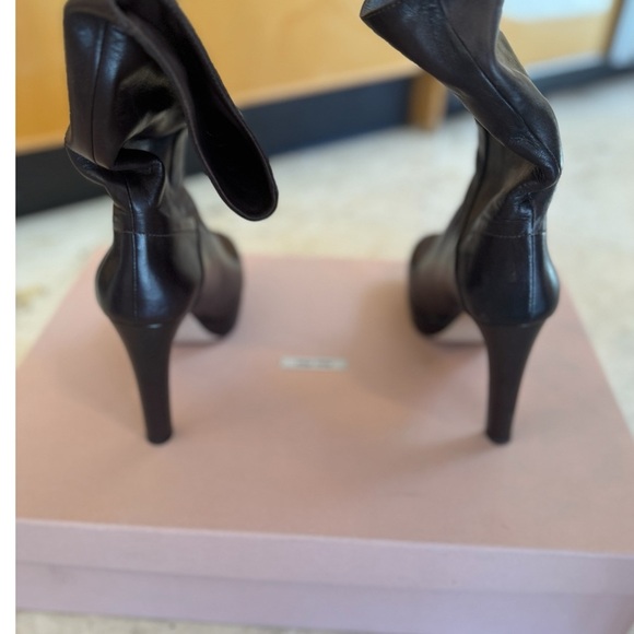 Miu Miu Chocolate brown leather ankle boots. Size 7.5 - Picture 3 of 6